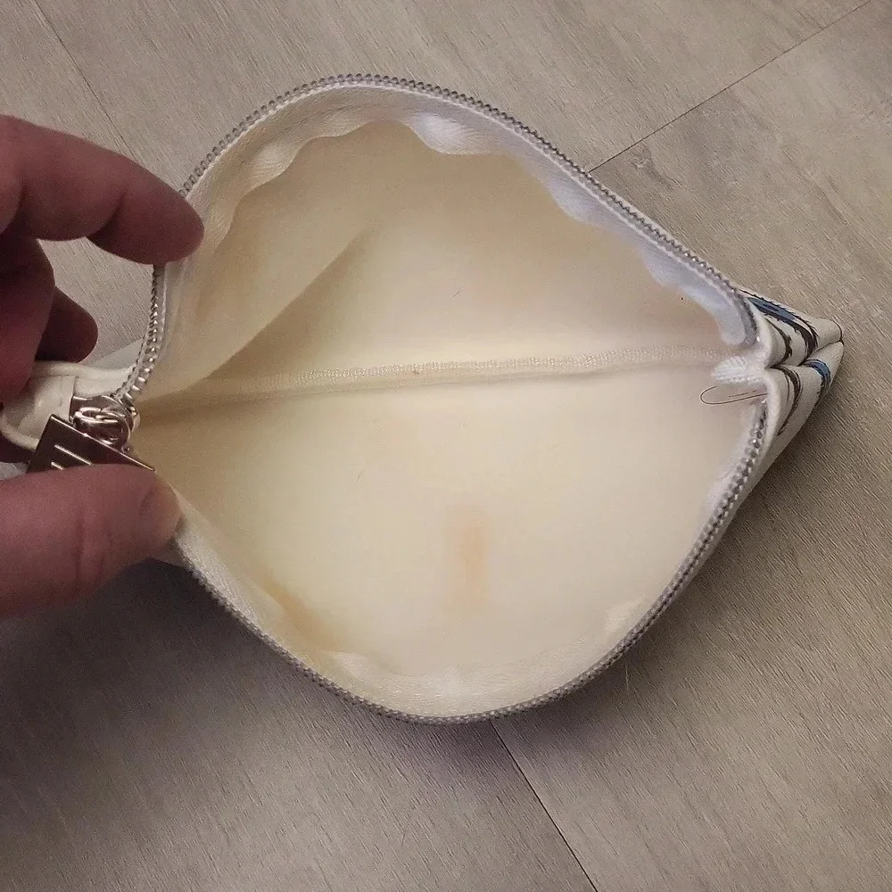 Rodan +‎ Fields Eye White Cosmetic Pouch